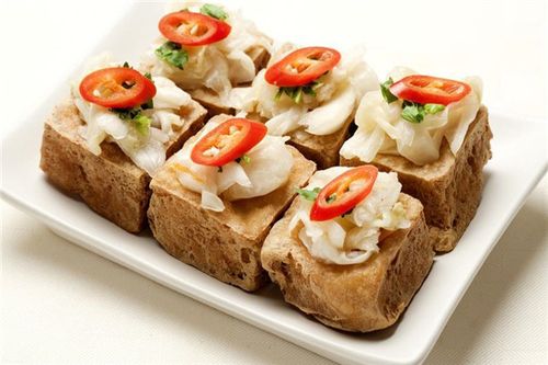 我有5~10万元钱,做小吃加盟,选择熊娟臭豆腐加盟怎么样?